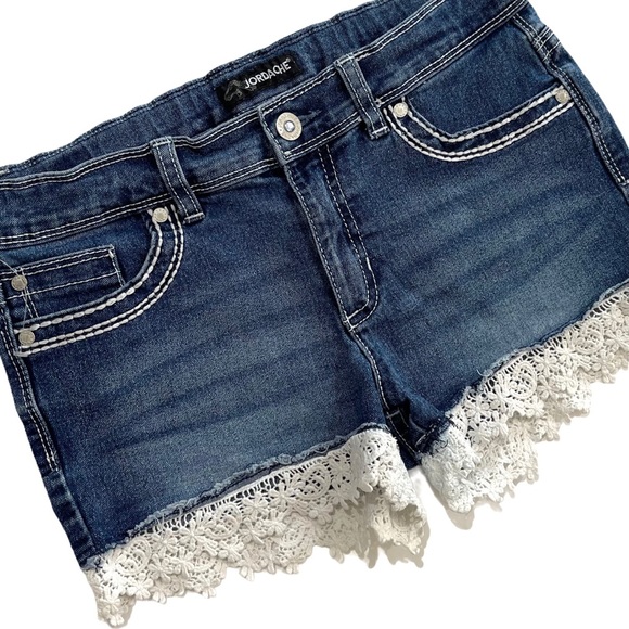 NWOT Girls Jordache Crochet Trim Denim Jean Shorts - Picture 16 of 16